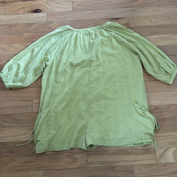 ILLA ILLA Light Green Button-Down Dress - Picture 7 of 7